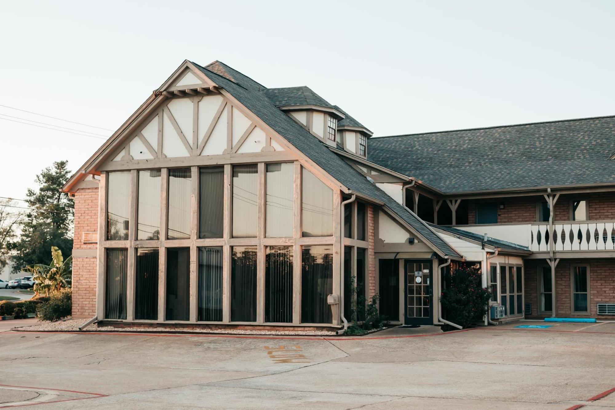 Victorian Inn & Suites Nacogdoches Extérieur photo