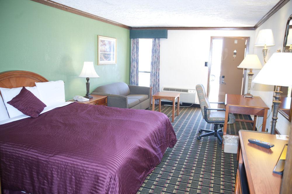 Victorian Inn & Suites Nacogdoches Extérieur photo
