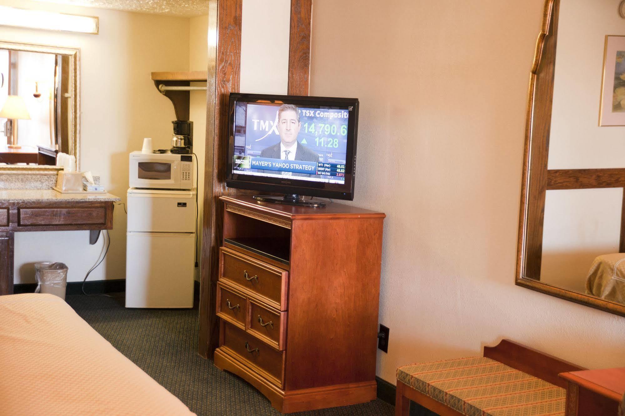 Victorian Inn & Suites Nacogdoches Extérieur photo