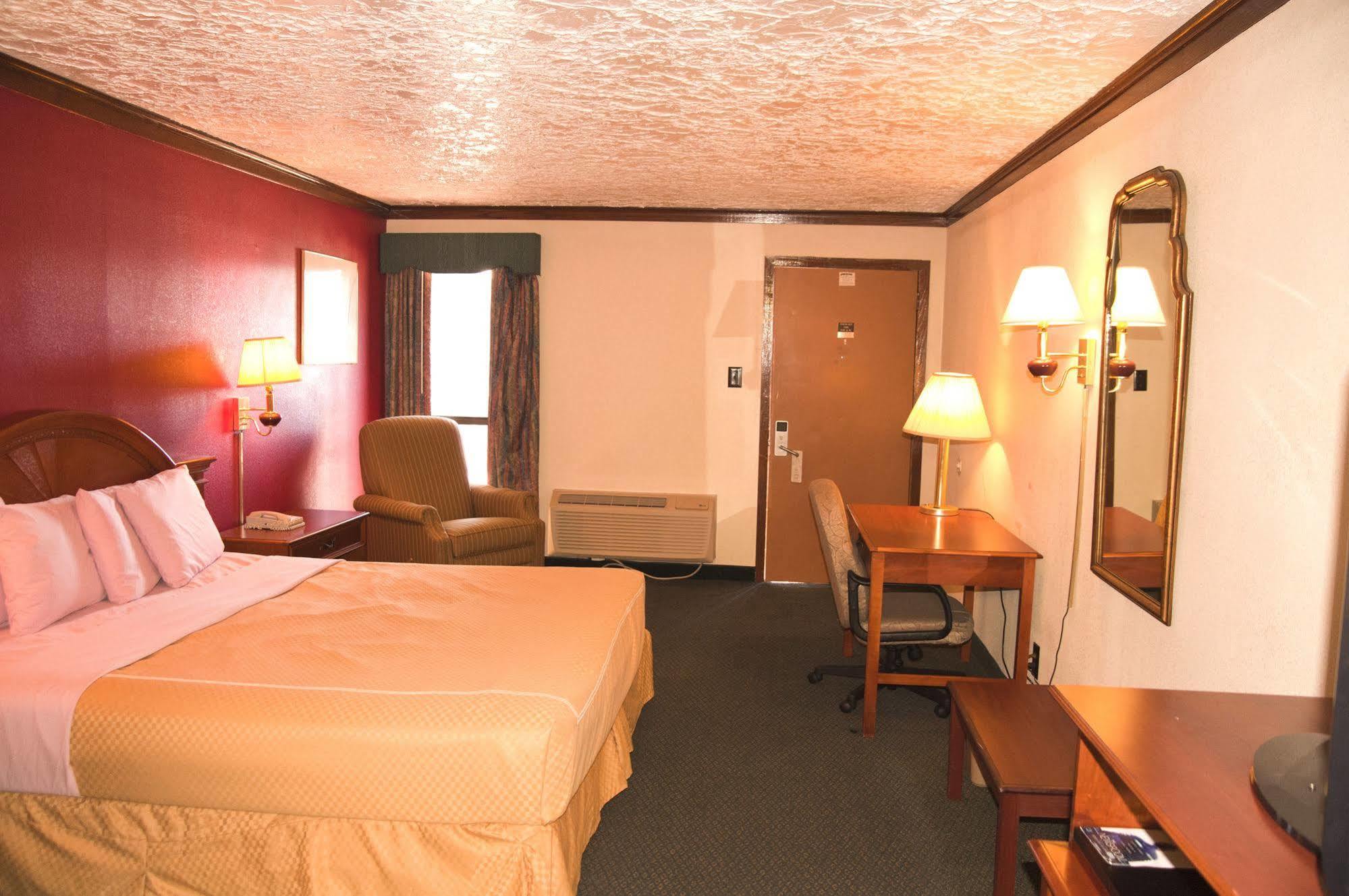 Victorian Inn & Suites Nacogdoches Extérieur photo