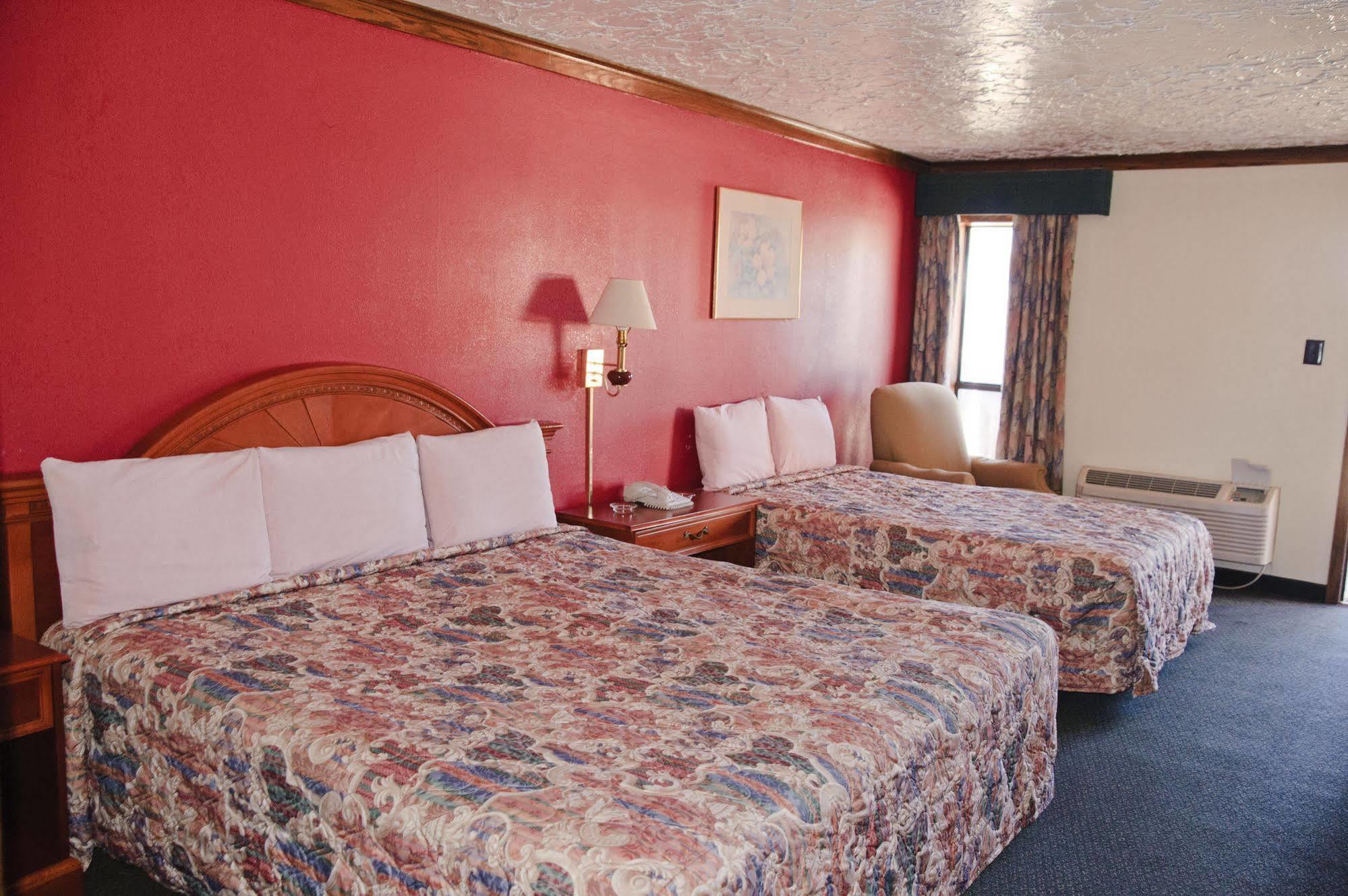 Victorian Inn & Suites Nacogdoches Extérieur photo